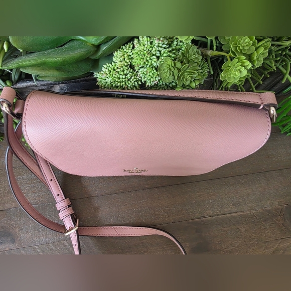 Kate Spade Laurel Way Large Carsen Crossbody In Dusty Peony Saffiano Leather - Picture 5 of 9